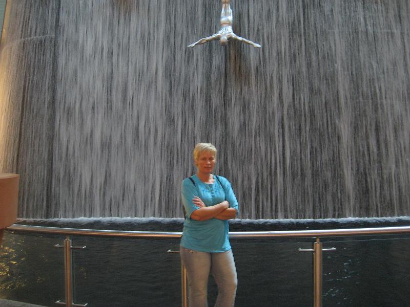 IMG_2858.JPG - Kæmpe indendørs vandfald i Dubai Mall